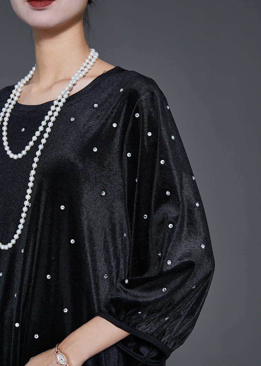 Stylish Black Oversized Zircon Silk Velour Dress Bracelet Sleeve