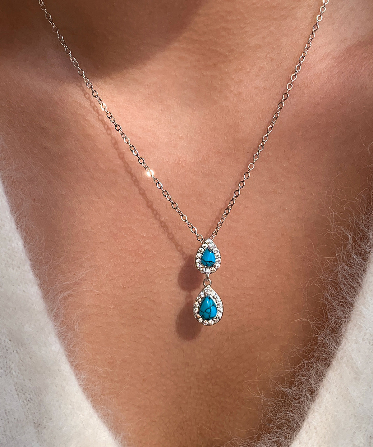 Stylish Double-layer Fine Turquoise Lariat Necklace