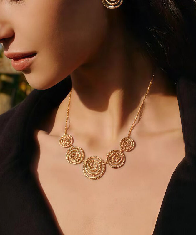 Stylish Gold Copper Overgild Rotate Pendant Necklace