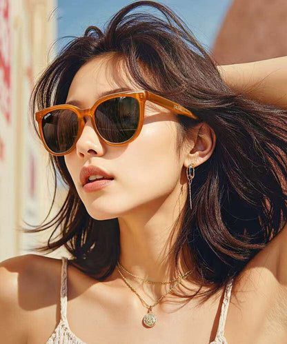 Stylish Grey Resin UV Protection Sunglasses