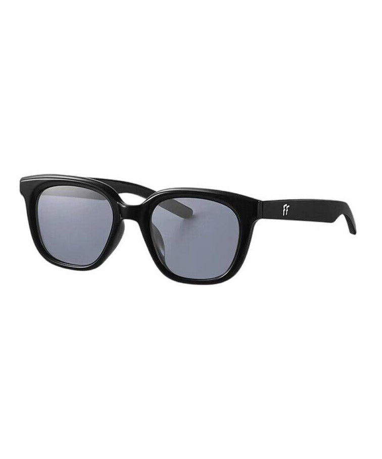 Stylish Grey Resin UV Protection Sunglasses