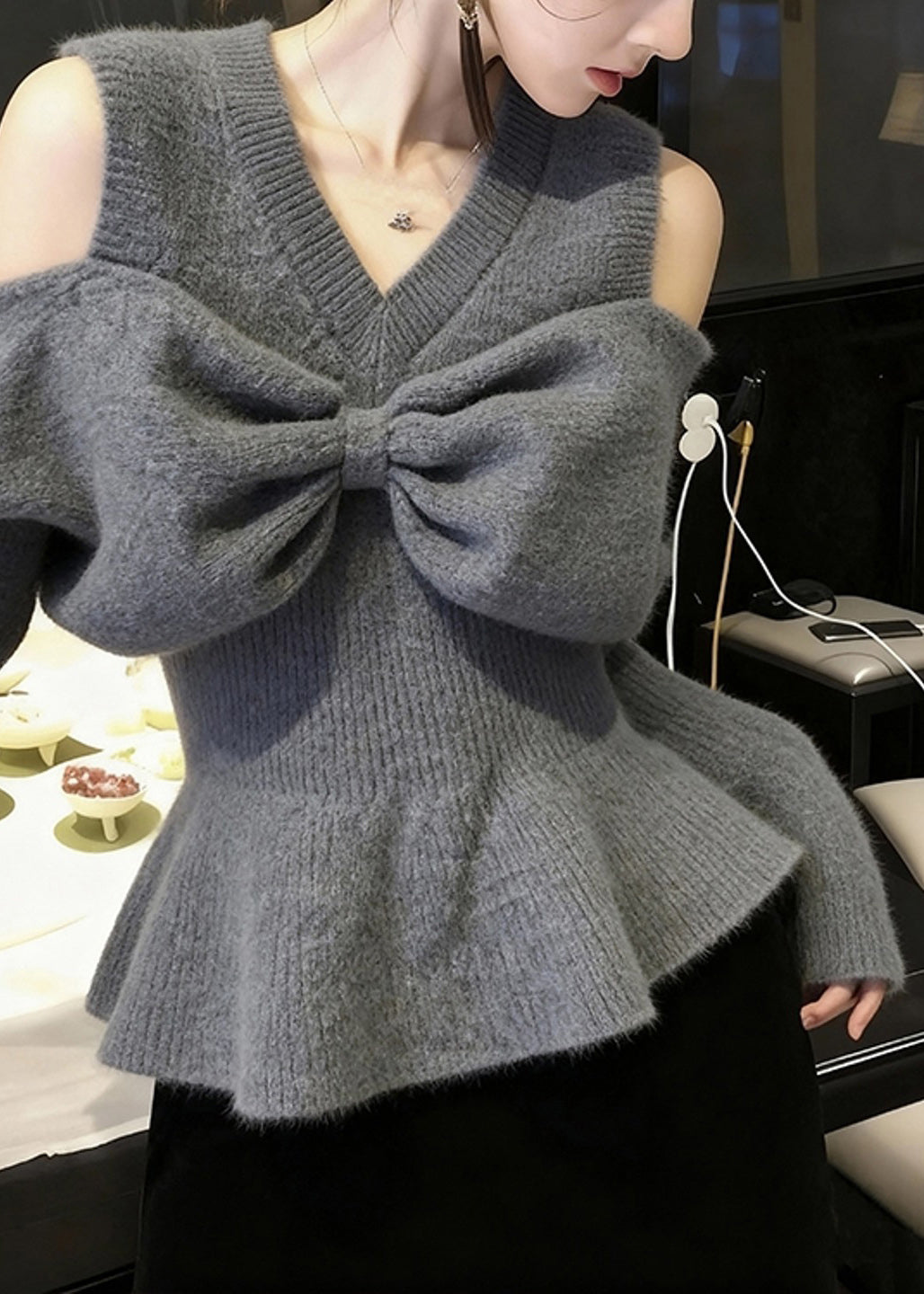 Stylish Grey V Neck Cold Shoulder Bow Knit Sweaters Spring