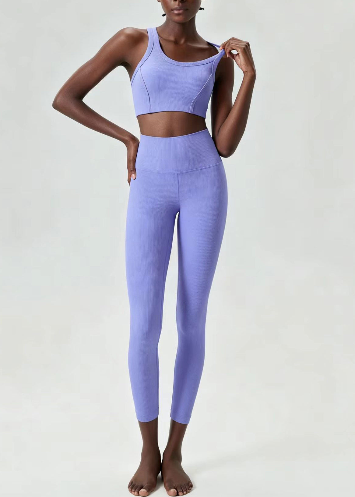 Stylish Lavender Stretch Sleeveless Sports Bra And High Waist Leggings Set Suit