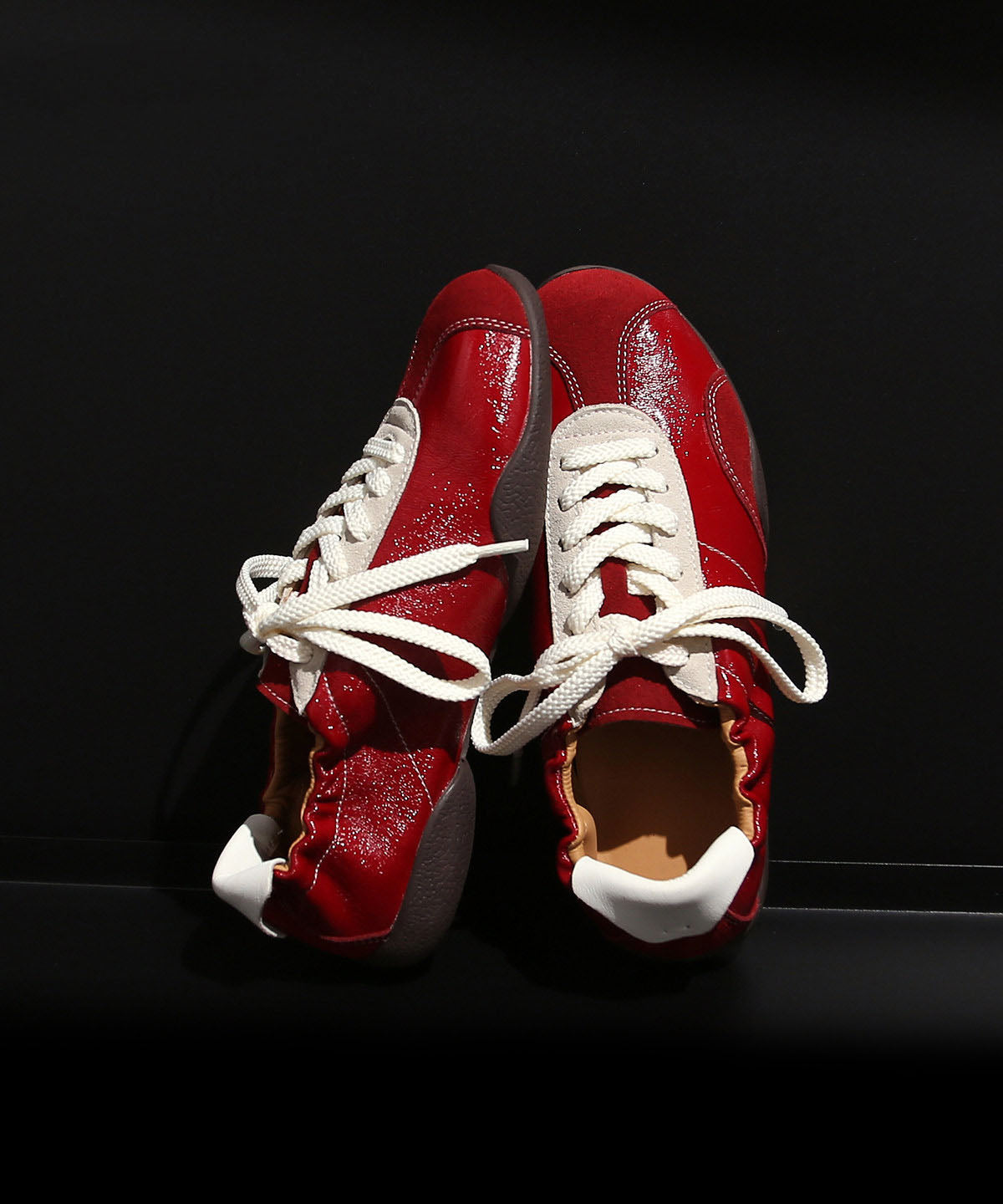 Stylish Red Flat Shoes Suede Retro Splicing Lace Up
