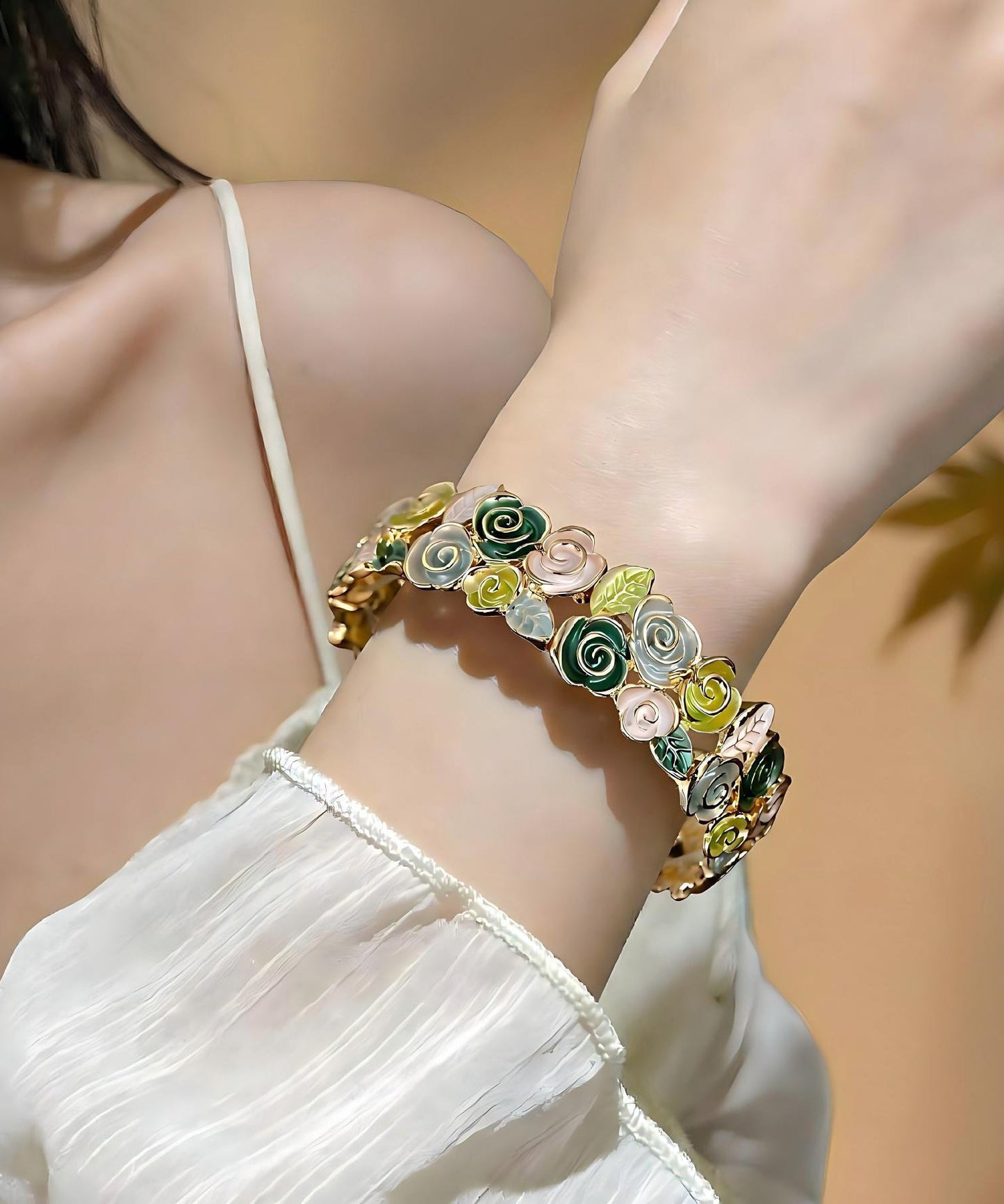 Stylish Rose Alloy Hollow Out Floral Enamel Bangle