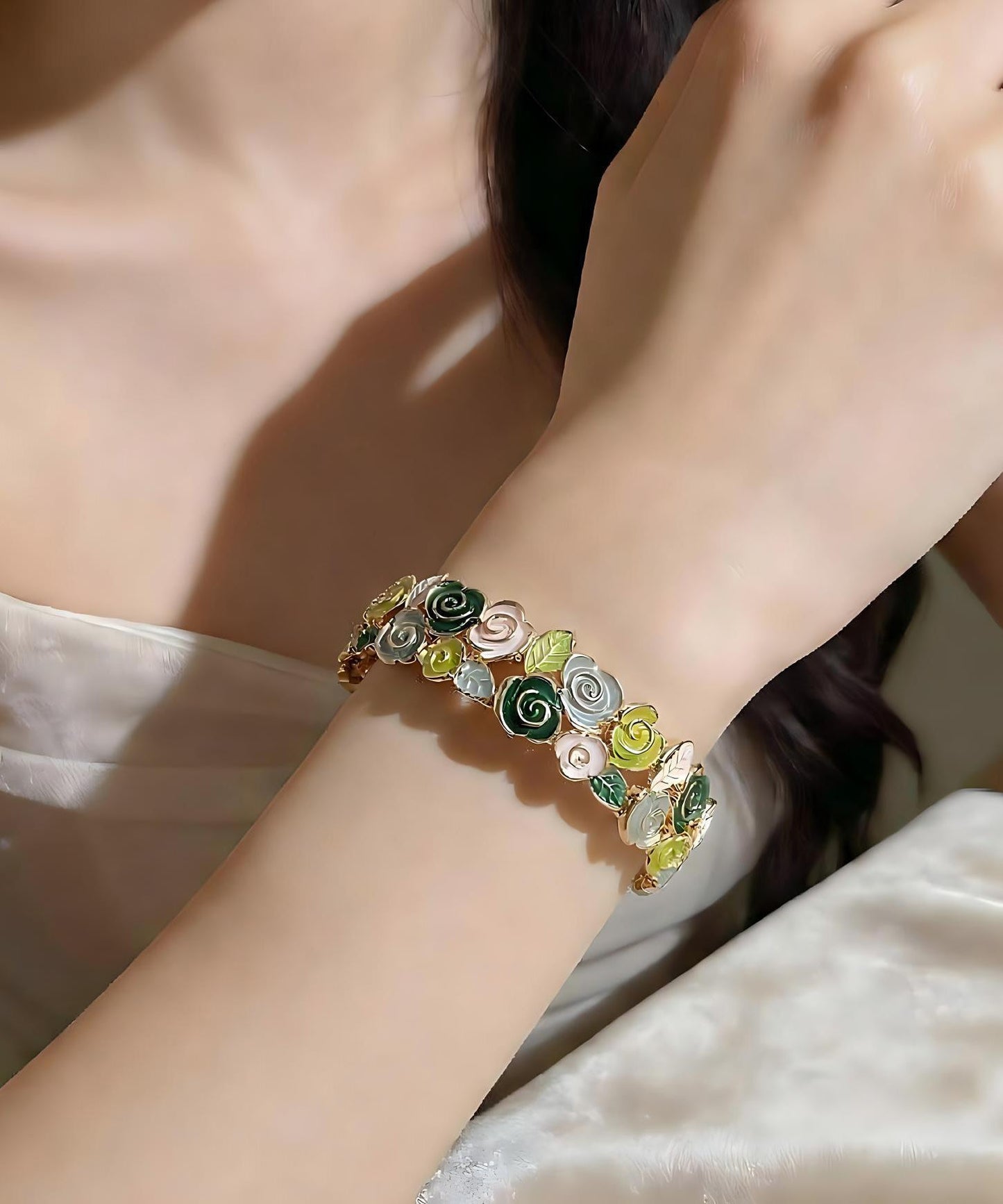 Stylish Rose Alloy Hollow Out Floral Enamel Bangle