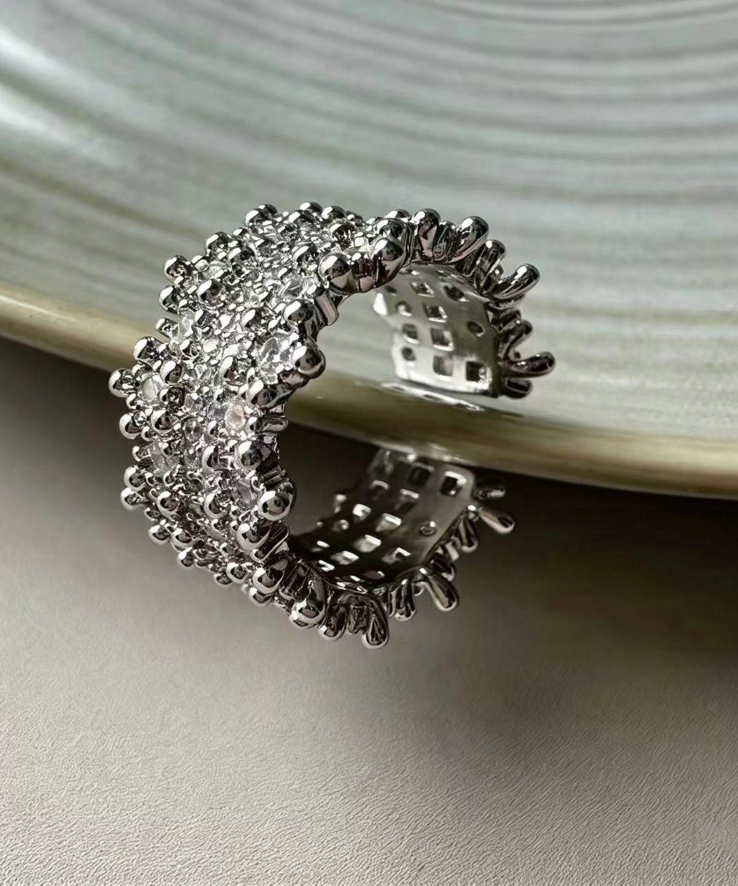 Stylish Silk Titanium Stee Floral Beading Stretch Rings Two Piece Set