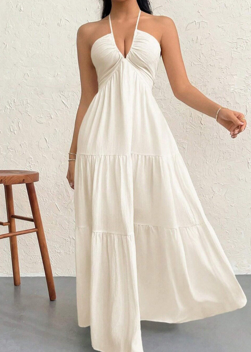 Stylish White Halter Backless Exra Large Hem Cotton Holiday Dress Summer