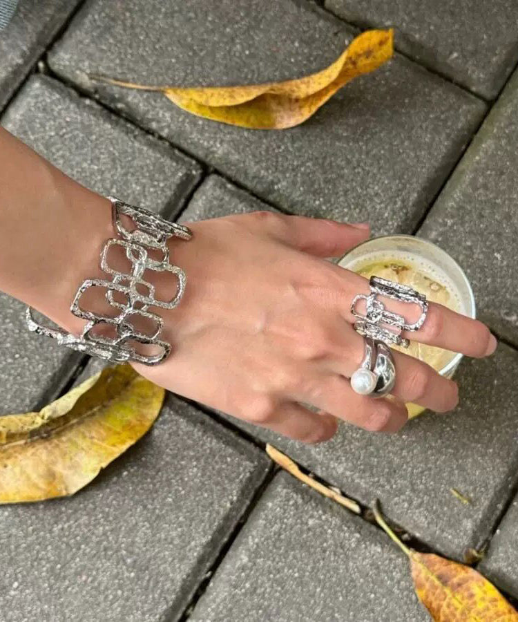Unique Gold Copper Alloy Hollow Out Cuff