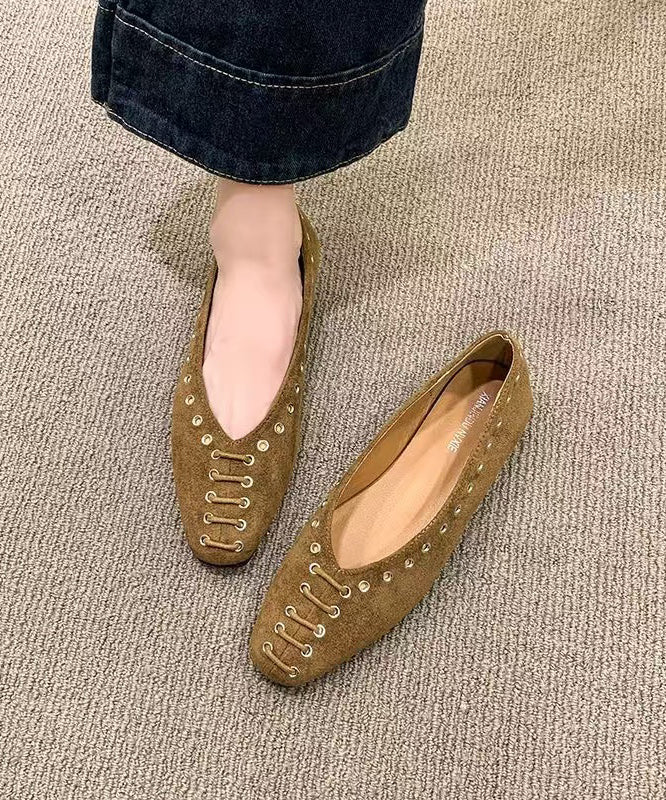 Unique Rivet Flat Shoes For Women Green Faux Leather