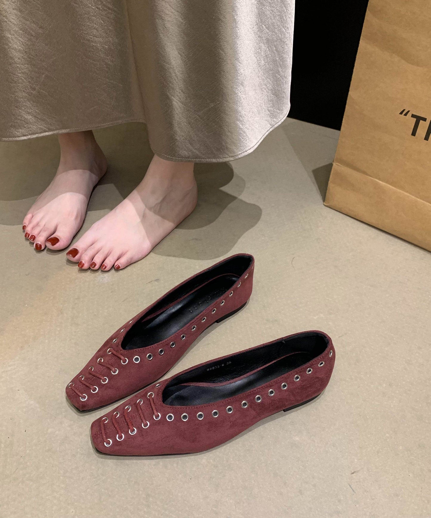 Unique Rivet Flat Shoes For Women Green Faux Leather