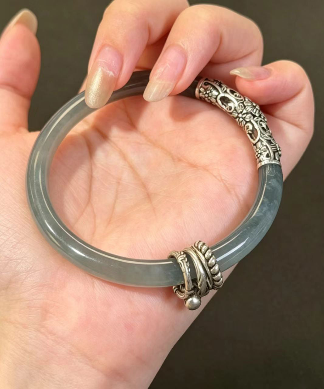 Vintage Blue Resin Antiqued Cut Out Carving Bangle