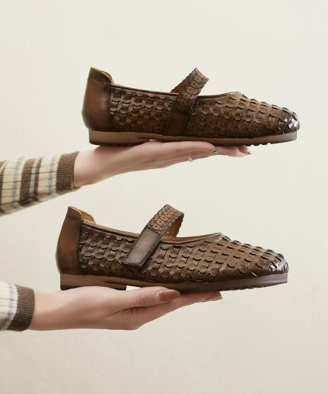 Vintage Buckle Strap Flat Shoes Brown Faux Leather