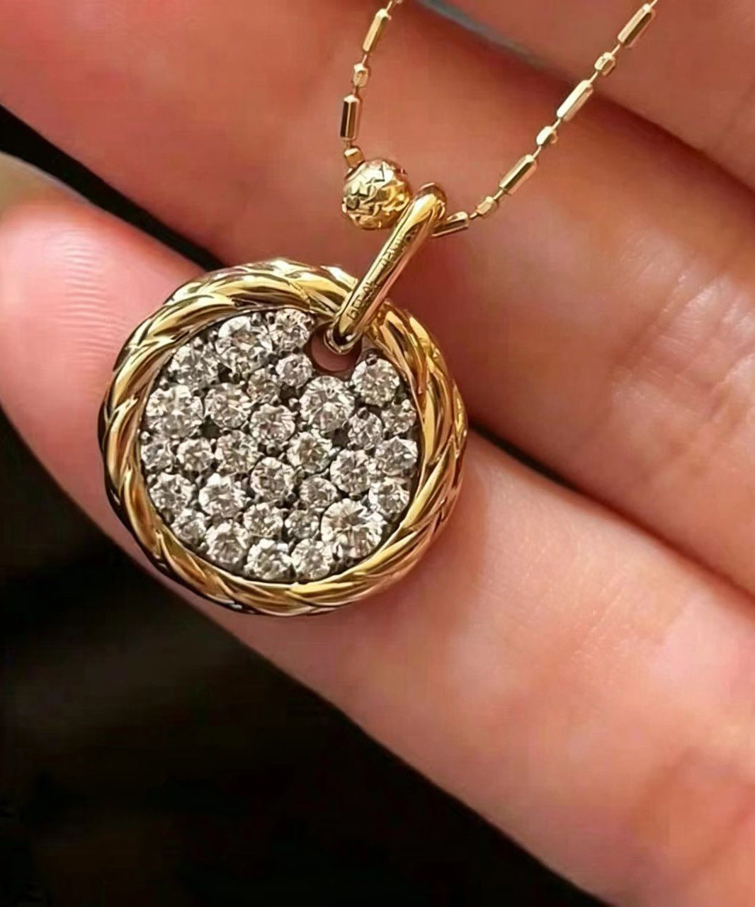 Vintage Gold Zircon Alloy Round Disc Pendant Necklace