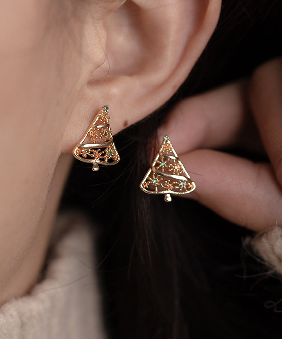 Vintage Gold Zircon Copper Hollow Out Chrstmas Tree Stud Earrings