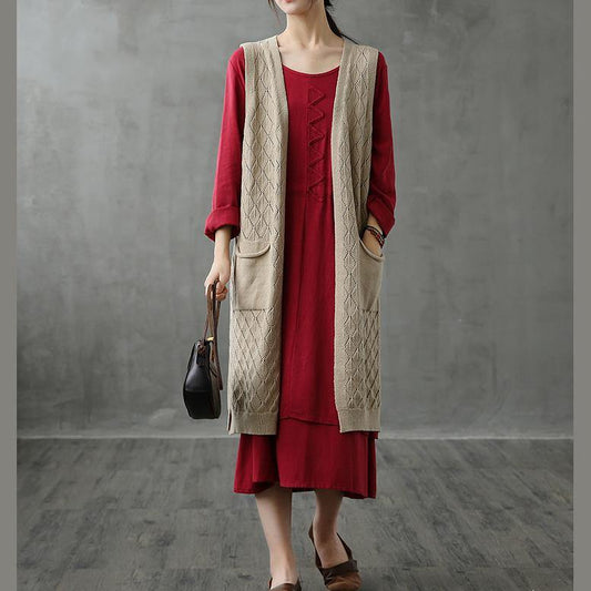 Vintage beige plus size v neck sleeveless knit sweat tops - SooLinen