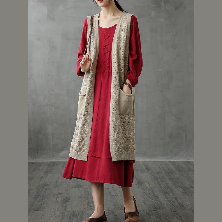 Vintage beige plus size v neck sleeveless knit sweat tops - SooLinen