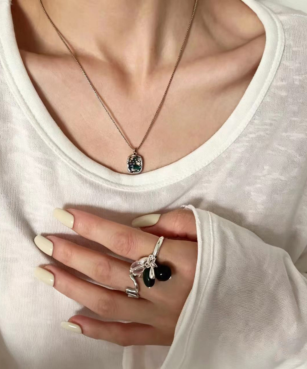 Vogue Multicolor Gold Foil Zircon Pendant Necklace