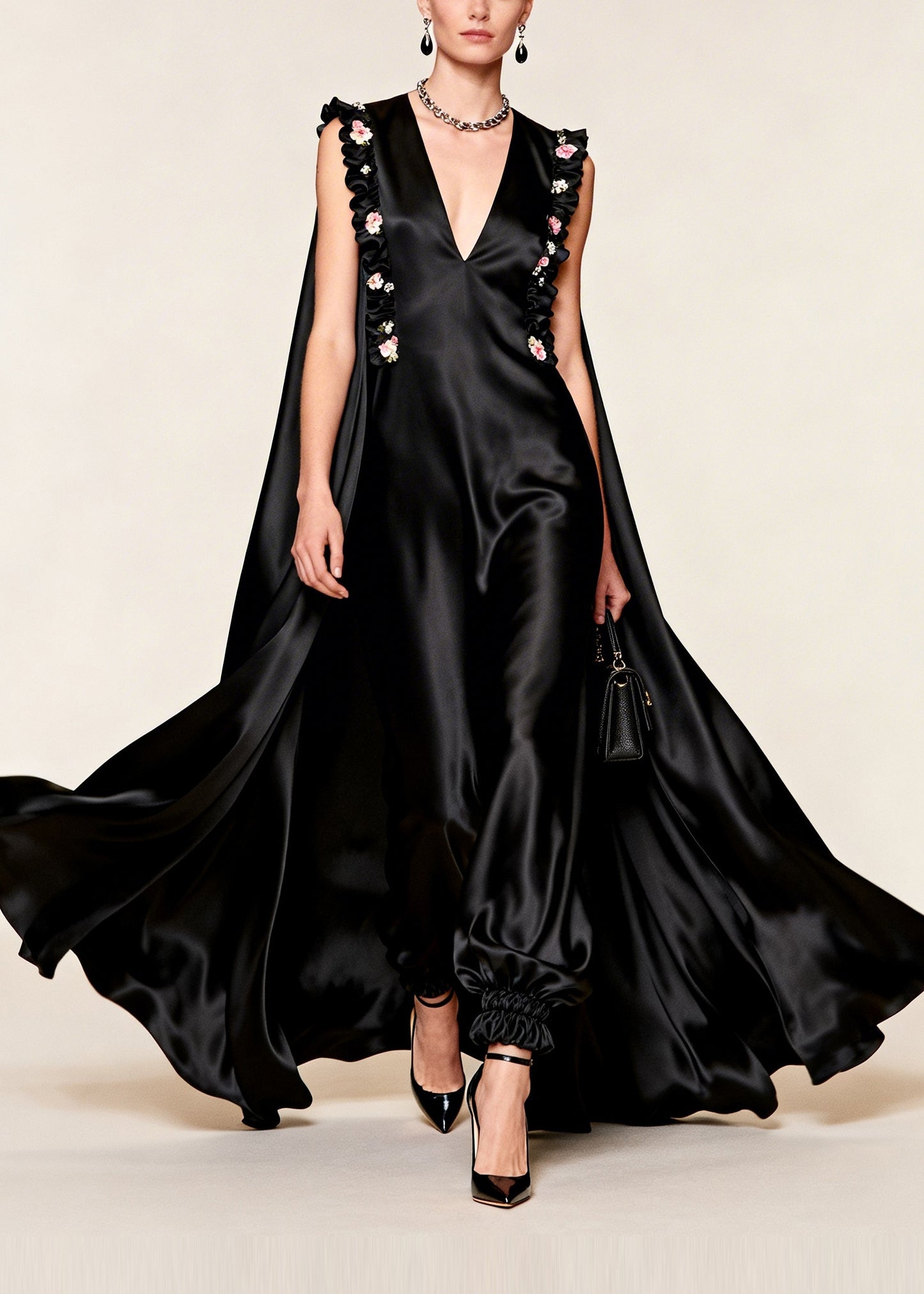Women Black Floral Exra Large Hem Silk Evening Dress Sleeveless