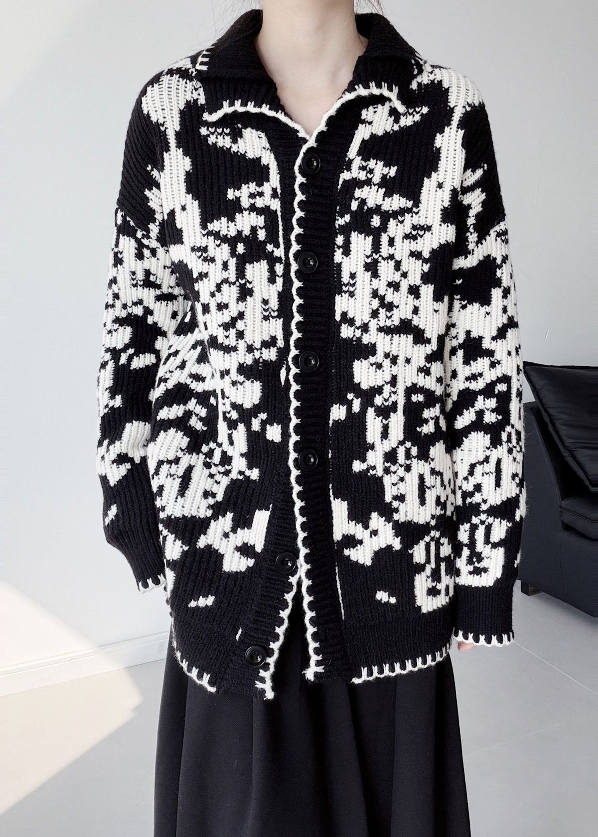 Women Black Oversized Print Thick Knit Cardigans Winter
