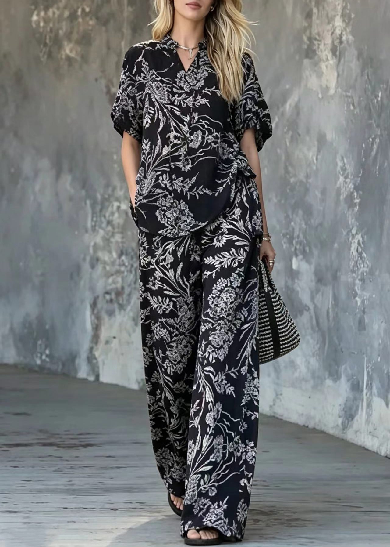 Women Black V Neck Lace Up Print Top And Wide Leg Pants Two Pieces Set Summer