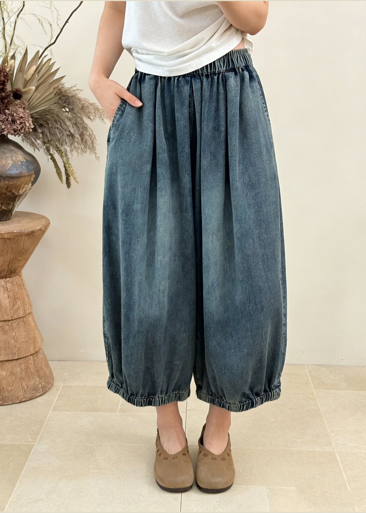 Women Blue Pockets Elastic Waist Denim Crop Pants Fall