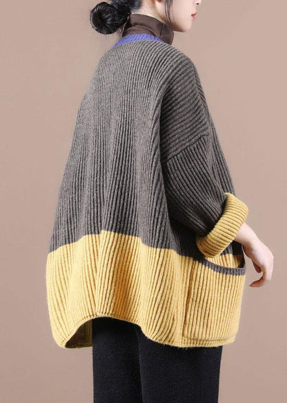 Women Dark Grey Pockets Colorblock Button Fall Sweater Jackets - SooLinen