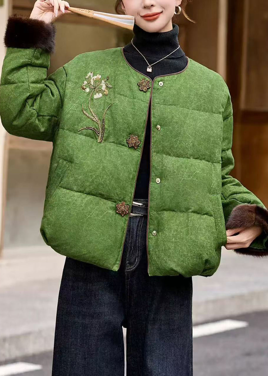Women Green O-Neck Embroidered Duck Down Jacket In Winter
