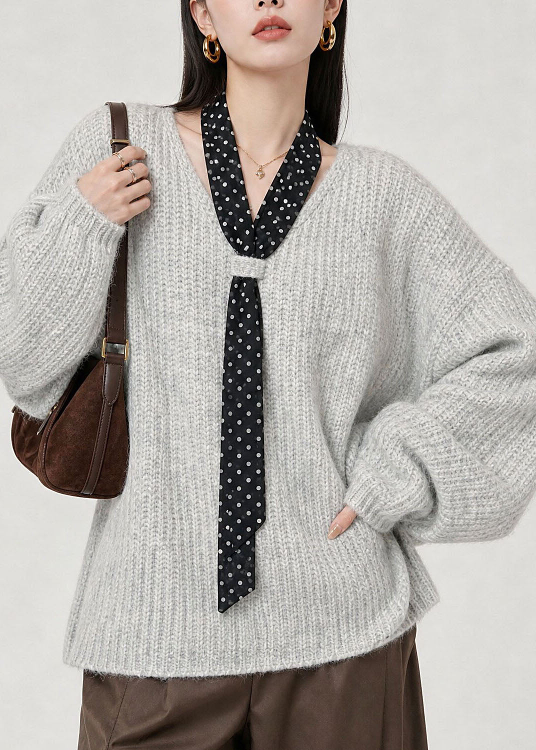 Women Light Grey V Neck Lace Up Knit Sweaters Winter