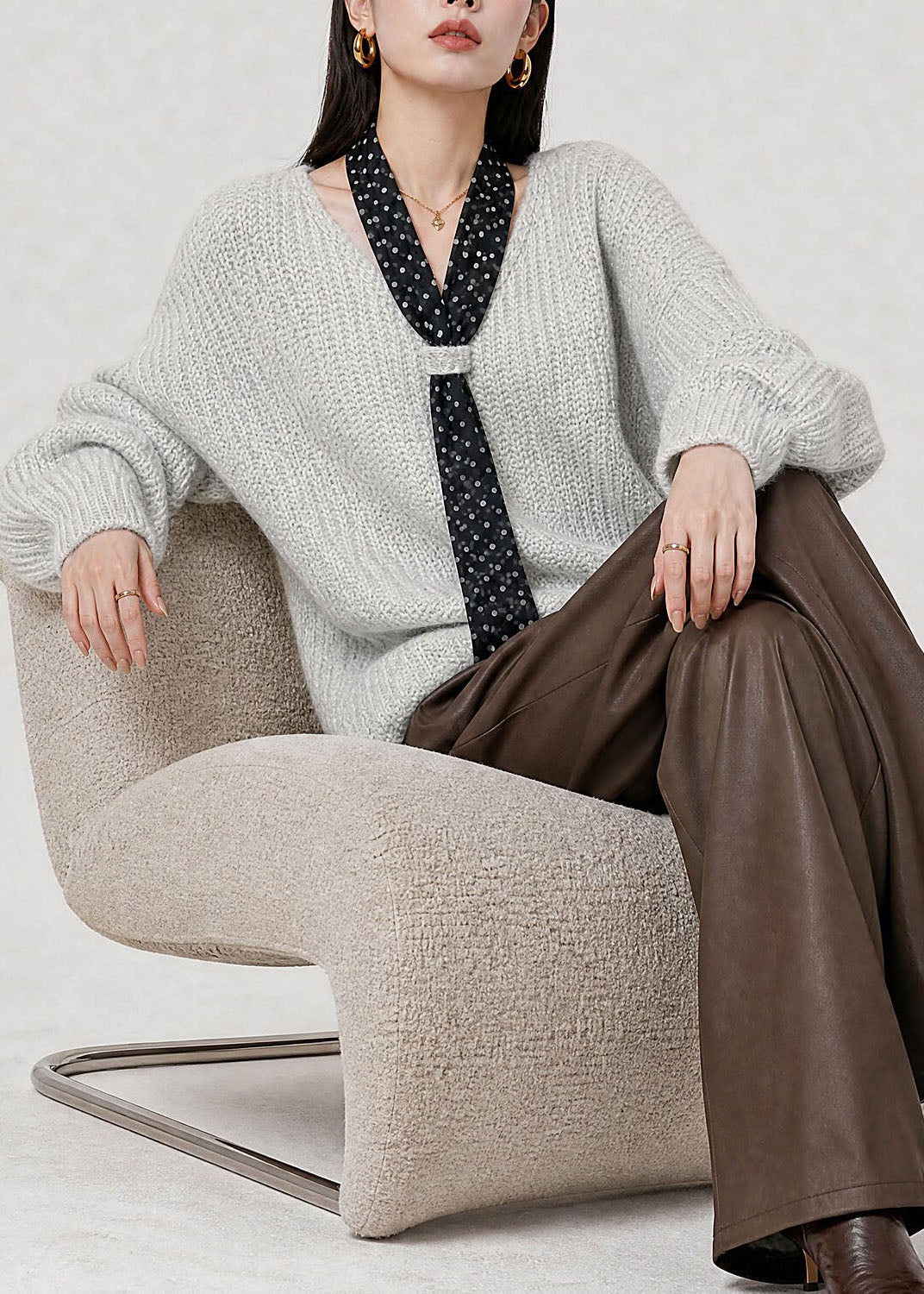 Women Light Grey V Neck Lace Up Knit Sweaters Winter