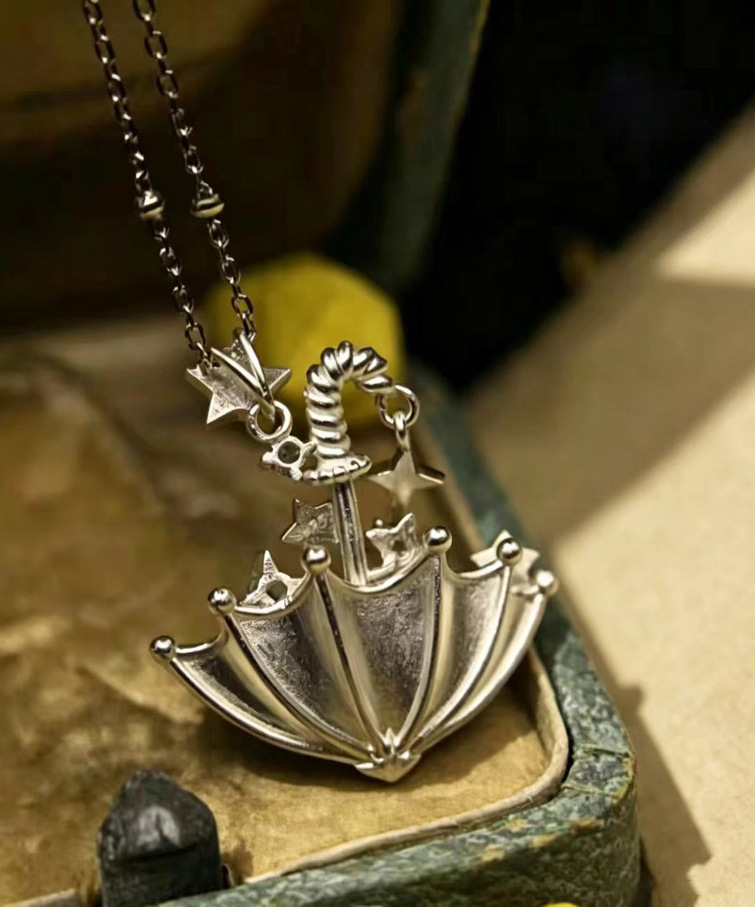 Women Silk Alloy Zircon Star Umbrella Pendant Necklace