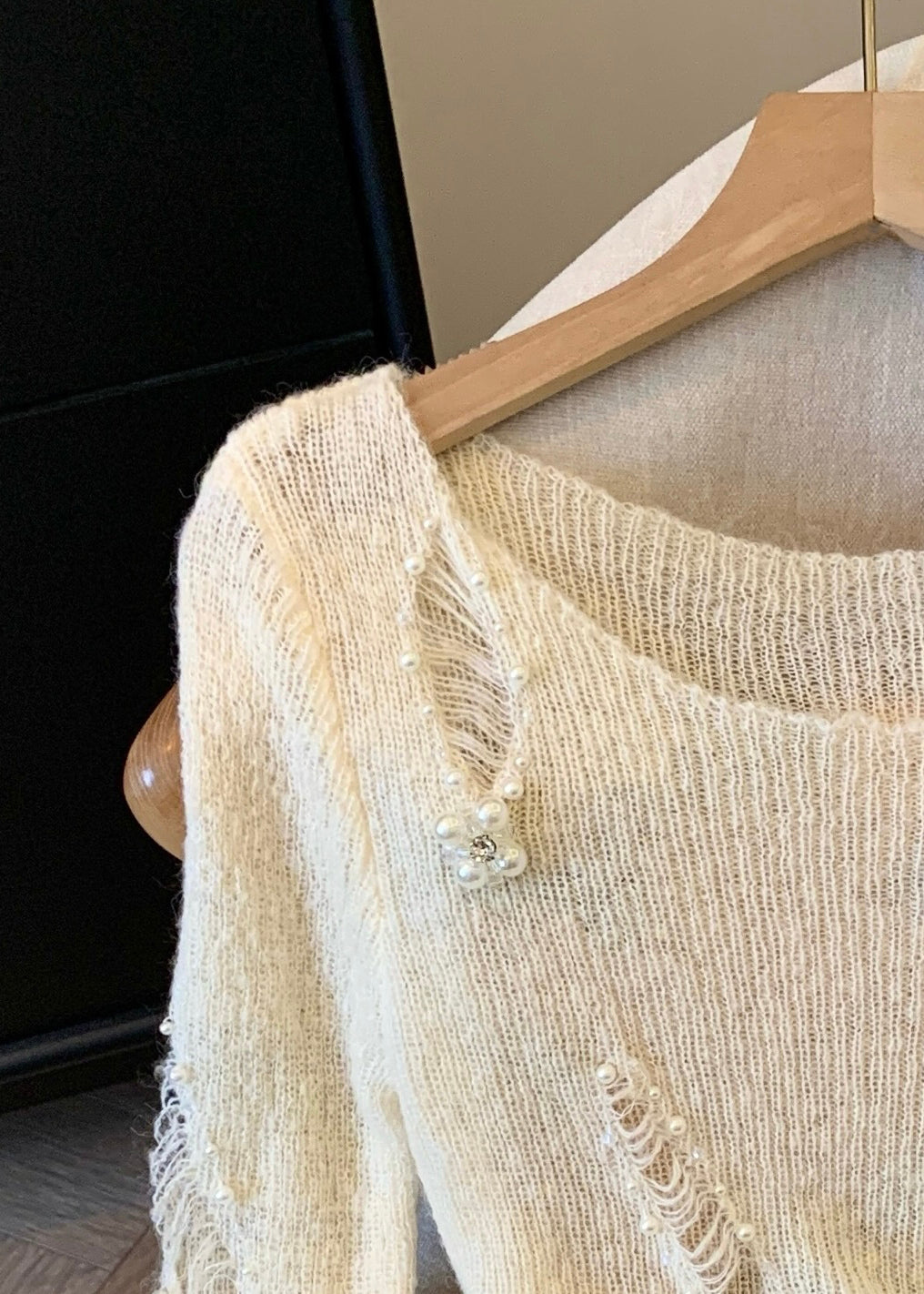 Women White Nail Bead Knit Ripped Sweater Spring