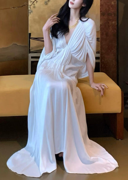Women White V Neck Wrinkled Solid Dresses Batwing Sleeve