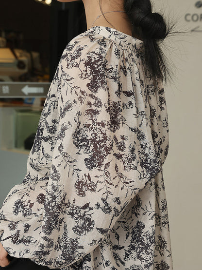 Women Artsy Drawstring Ornate Button Leaf Print Shirt