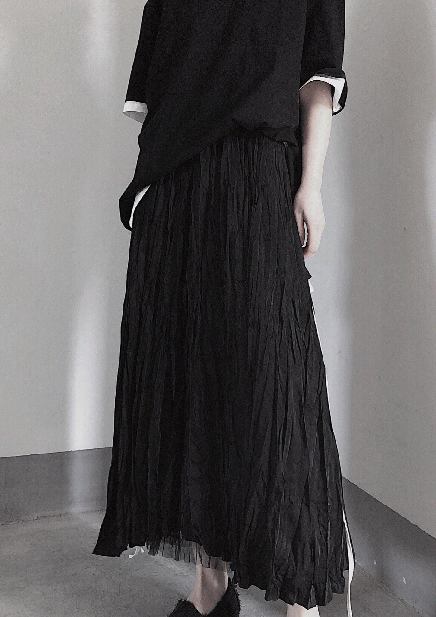 BLACK PLEATED Double Layer Design With Elastic Waist Skirt On Both Sides