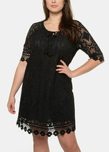 Load image into Gallery viewer, Elegant Black Hollow Out Party Lace Mid Dress Half Sleeve