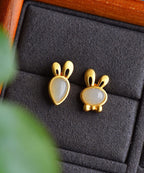 Fine Green Strerling Silver Overgild Jade Little Rabbit And Carrot Stud Earrings