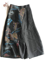 Load image into Gallery viewer, Fitted Black Asymmetrical Design Print Silk Wide Leg Crop Pants Summer