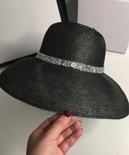 Load image into Gallery viewer, Handmade Silk Patchwork Cozy Silk Cloche Hat