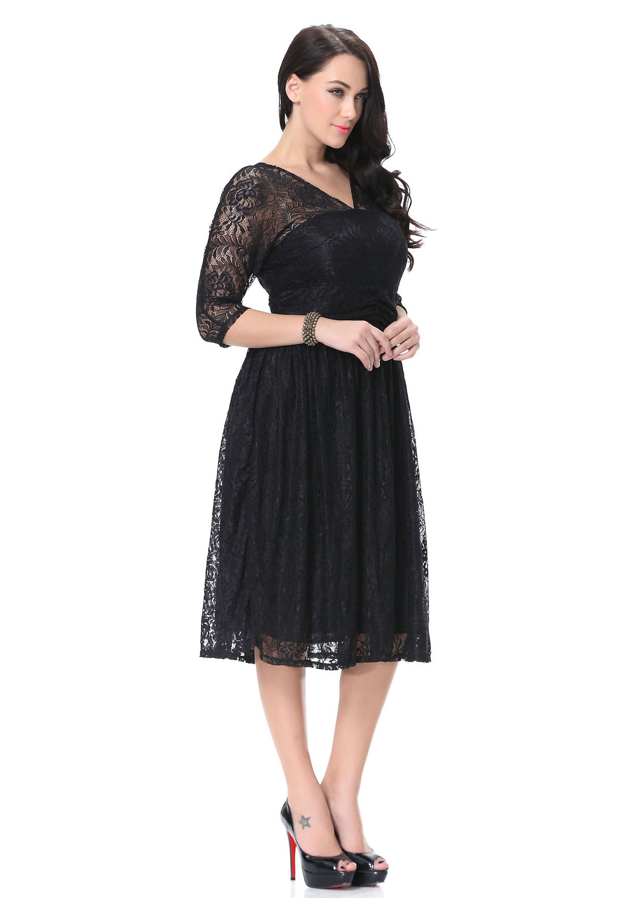 Italian Black V Neck Hollow Out Wrinkled Lace Mid Dress Bracelet Sleeve