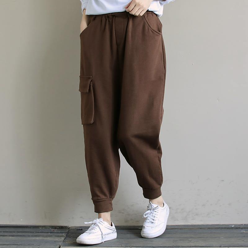 Loose Chocolate literature and art versatile casual Capris