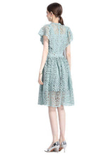 Load image into Gallery viewer, New Hollow Out Embroideried Wrinkled Patchwork Lace Mid Dress Butterfly Sleeve