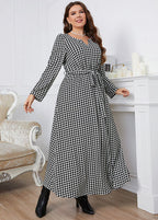 Plus Size Black Plaid O-Neck Tie Waist Long Dress Fall