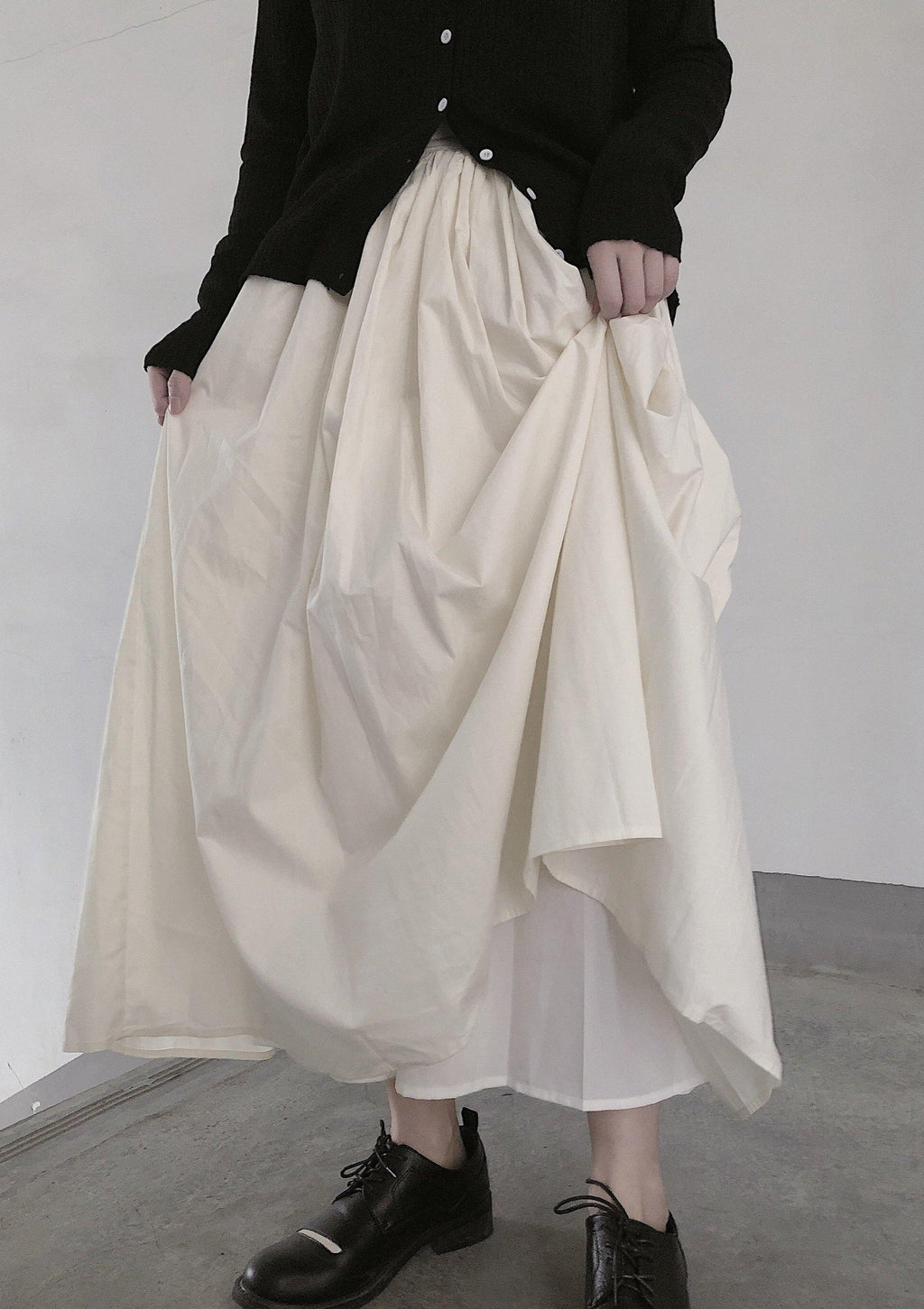 Retro Pleated Skirt Women's White Half Skirt
