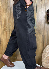 Load image into Gallery viewer, Style Black Button patch applique denim Pants Spring