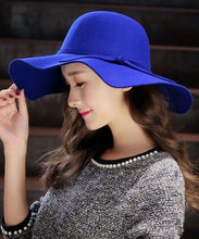 Load image into Gallery viewer, Stylish Mulberry Wave Brim Bow Woolen Cloche Hat
