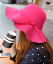 Load image into Gallery viewer, Stylish Mulberry Wave Brim Bow Woolen Cloche Hat