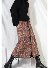 Load image into Gallery viewer, Vintage French Print Fine Cotton Filled Skirts Winter