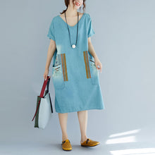 Load image into Gallery viewer, baggy denim blue pure cotton dresses plus size clothing holiday dresses New short sleeve pockets v neck print dress